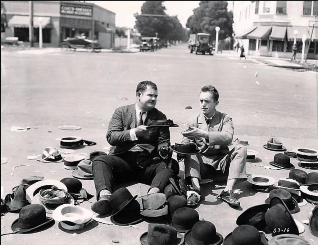 Laurel and Hardy in Culver City in Hats Off